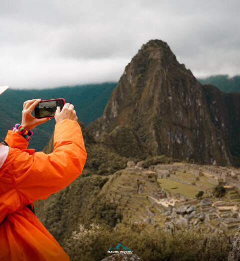 Sacred Valley and Machu Picchu tour from Cusco
